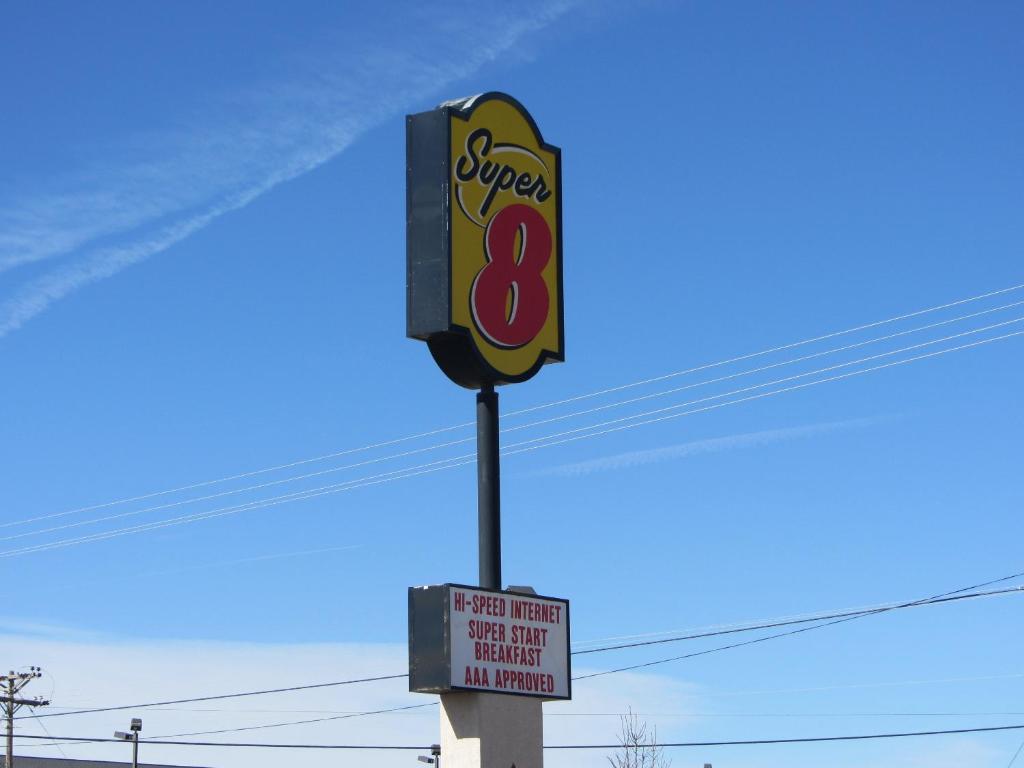 Super 8 By Wyndham Dalhart Motel Exterior photo