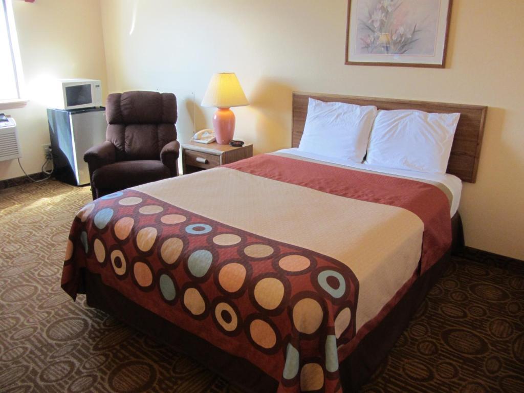 Super 8 By Wyndham Dalhart Motel Room photo